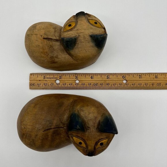Vintage Handmade Carved Wood Cat Figurines Folk Art Kitschy Weirdos Retro - Picture 10 of 10